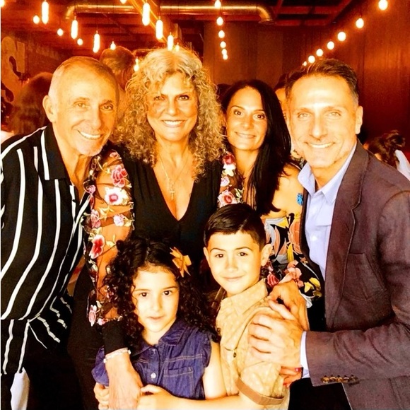 Meet your Posh Ambassador Toni - Picture 6 of 6